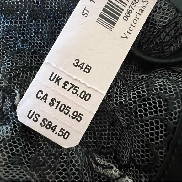 NWT Luxe Victoria’s Secret Peek-a-boo Black Floral Lacy Demi Push-up Bra - Picture 11 of 14